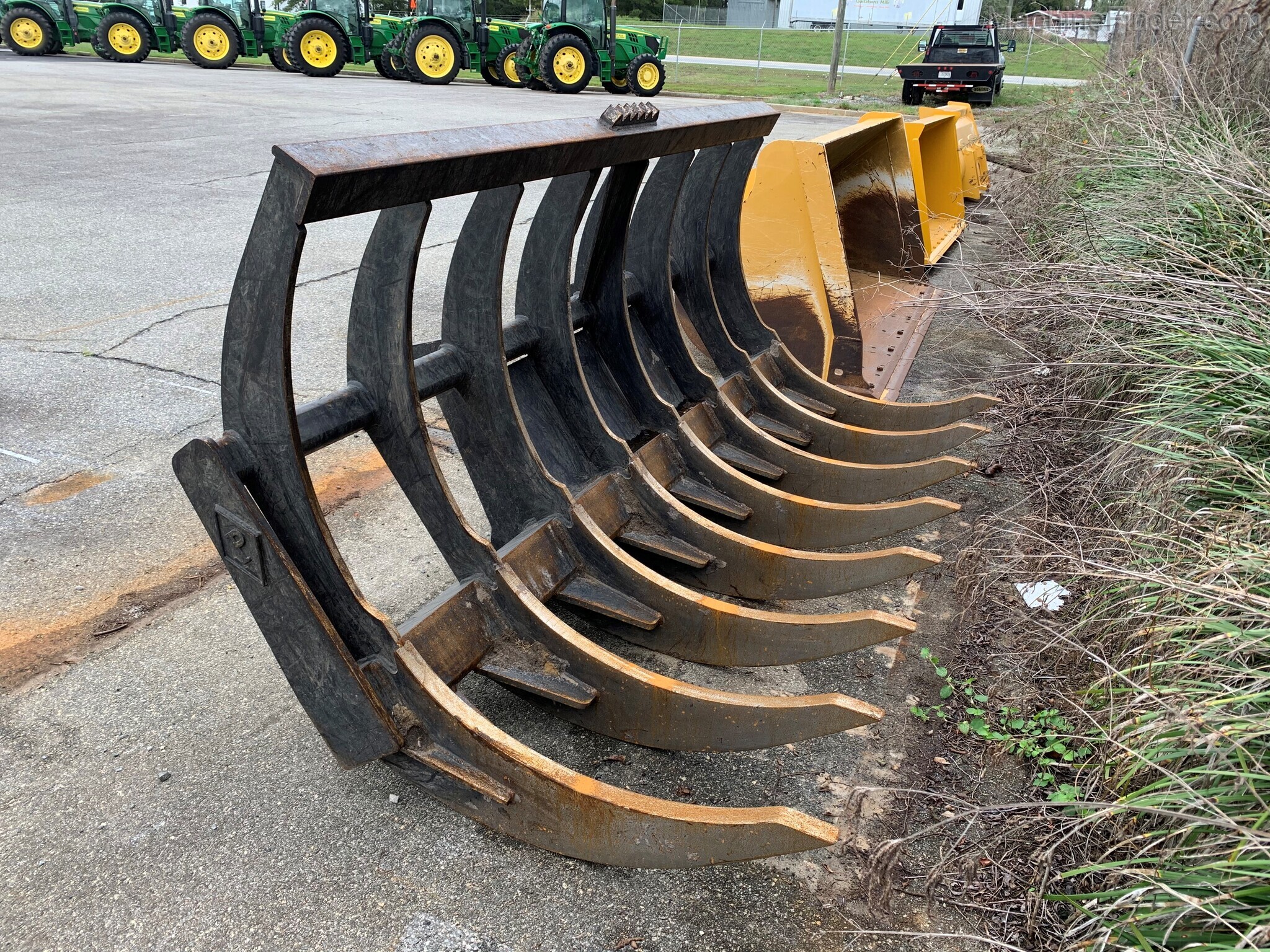 2019 Pemberton L300 Image 1