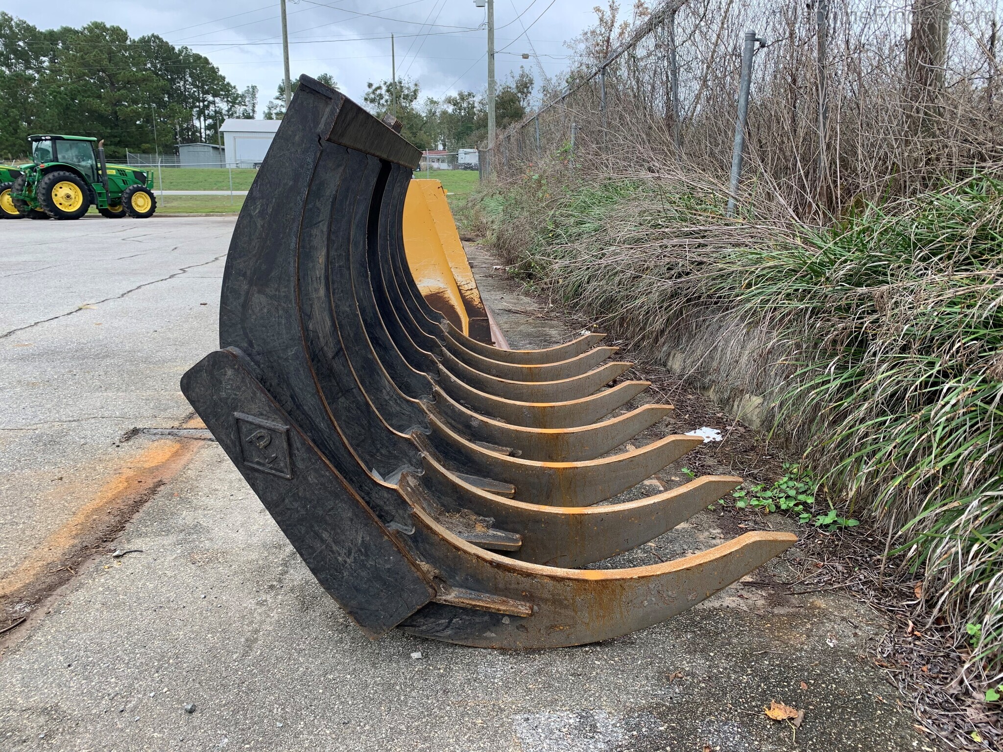 2019 Pemberton L300 Image 2