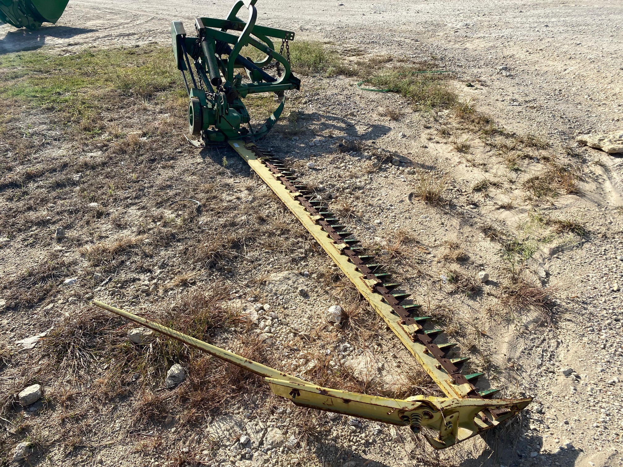 John Deere 350 Image 4