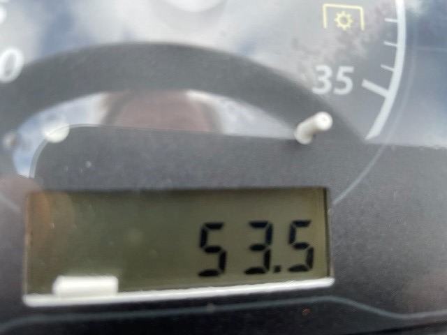 2018 John Deere 2025R Image 14