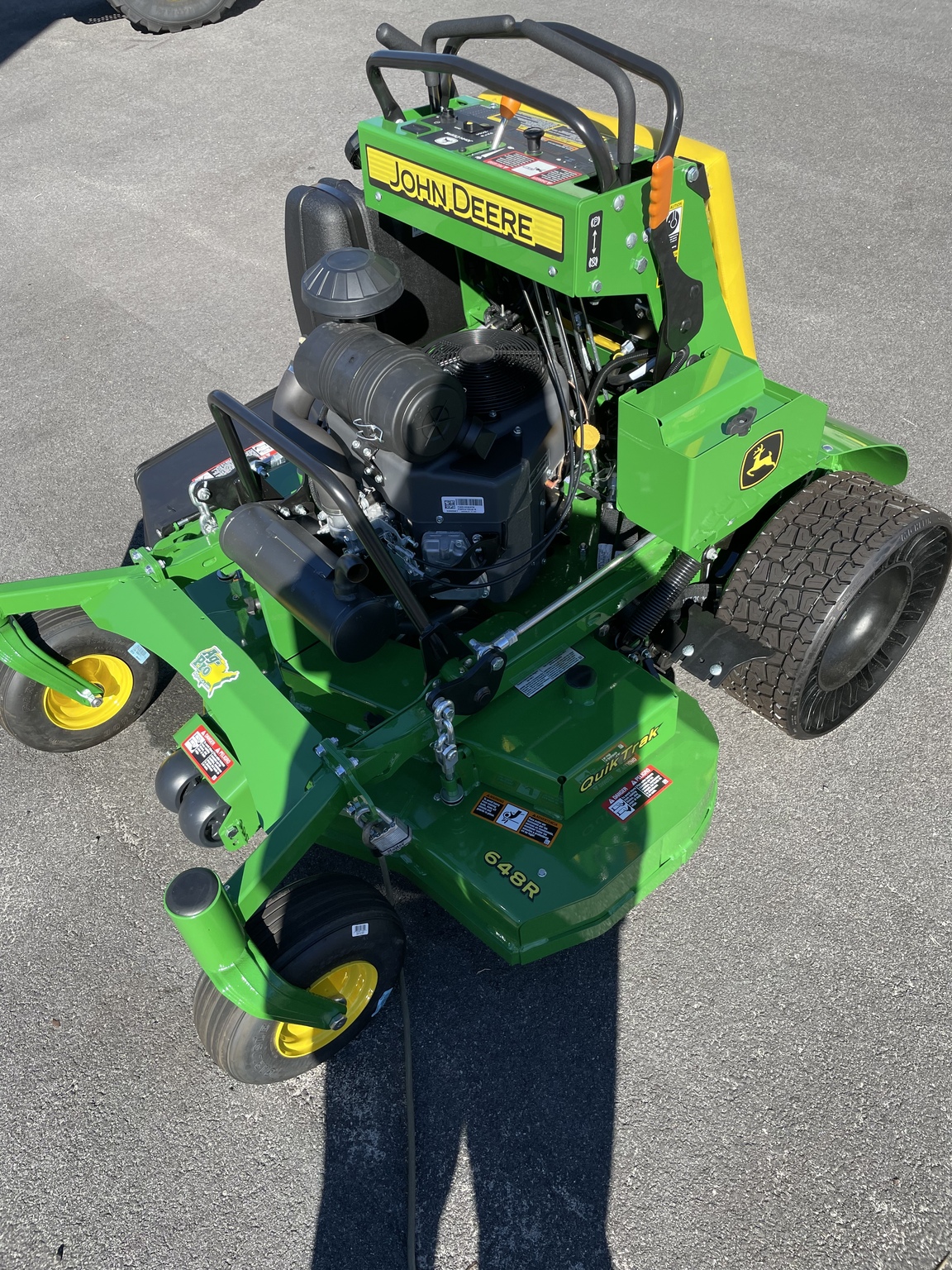 2023 John Deere 648R Image 4