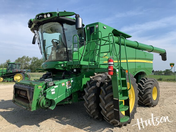 Photo of 2023 John Deere S770