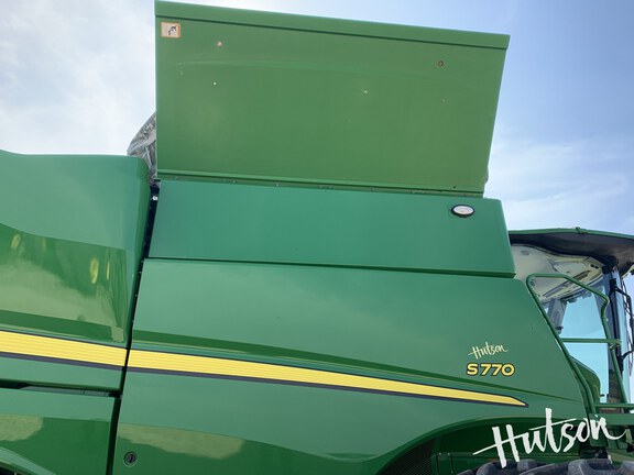 Photo of 2023 John Deere S770