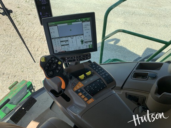 Photo of 2023 John Deere S770