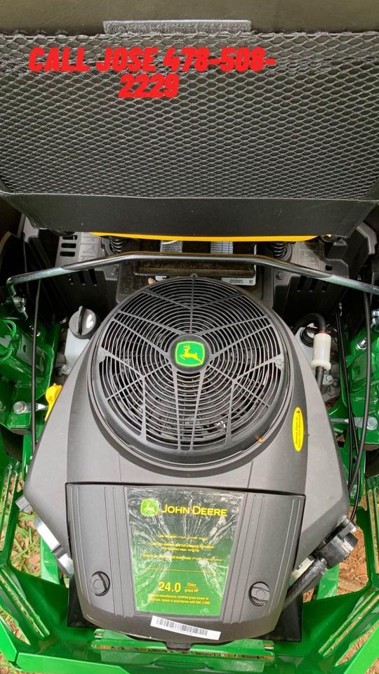 2023 John Deere Z515E Image 3