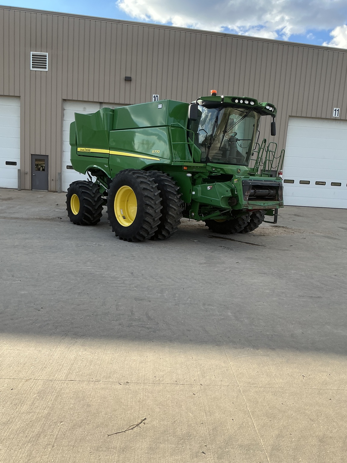 2018 John Deere S770 Image 1