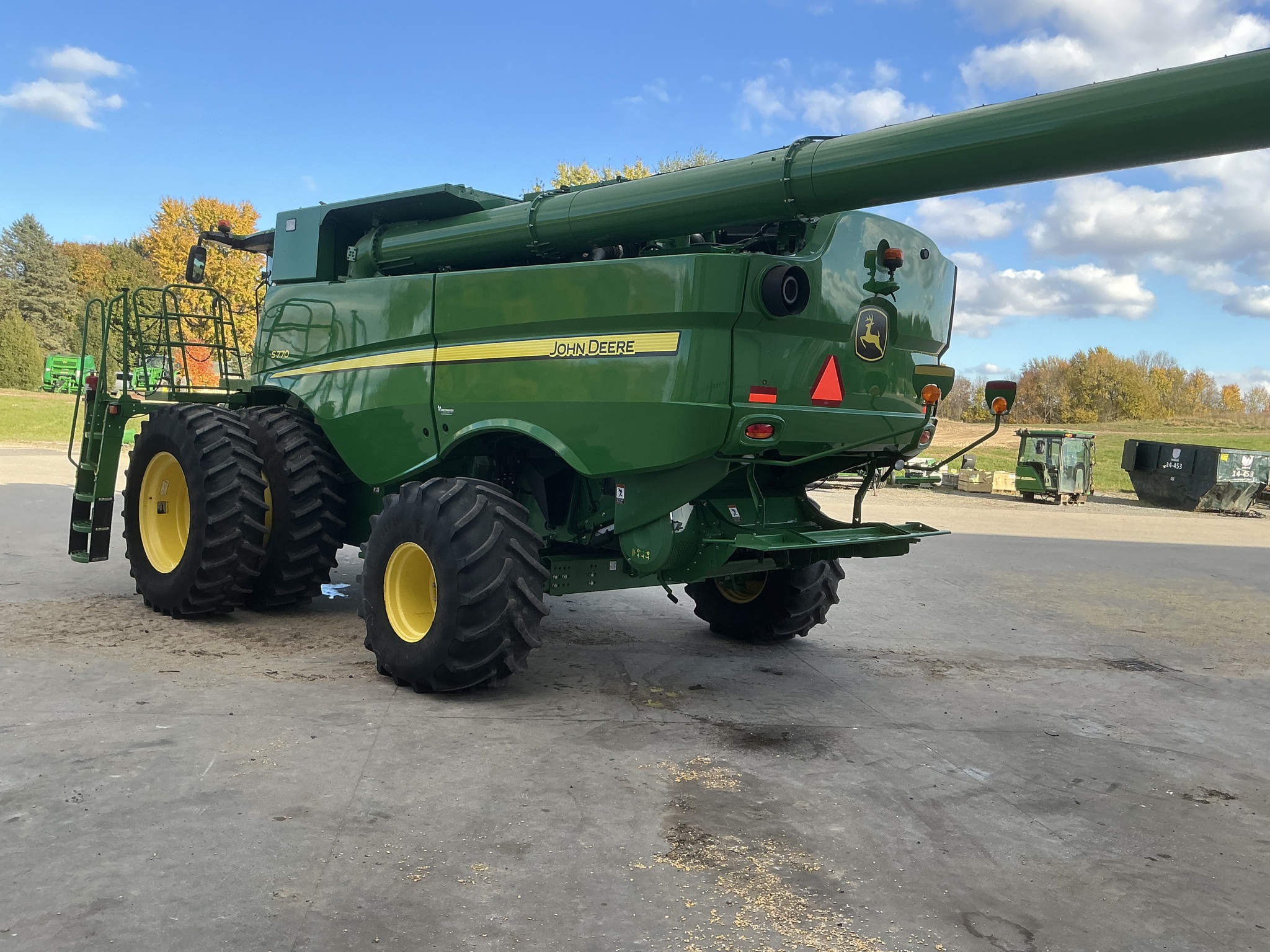 2018 John Deere S770 Image 6