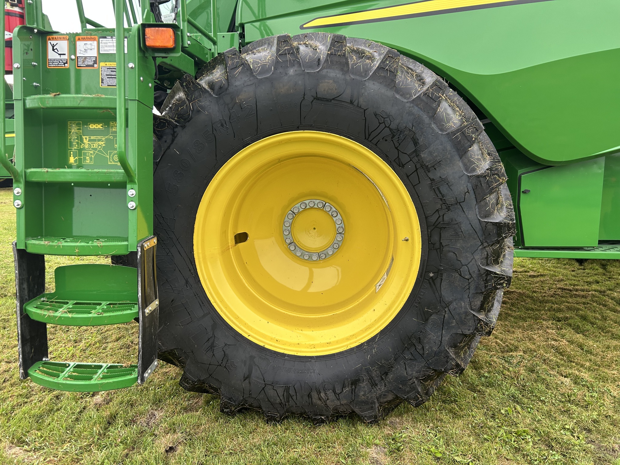  2023 John Deere S780 at Heritage Tractor in Aledo, IL