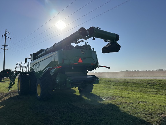 2023 John Deere X9 1100 - Photo5