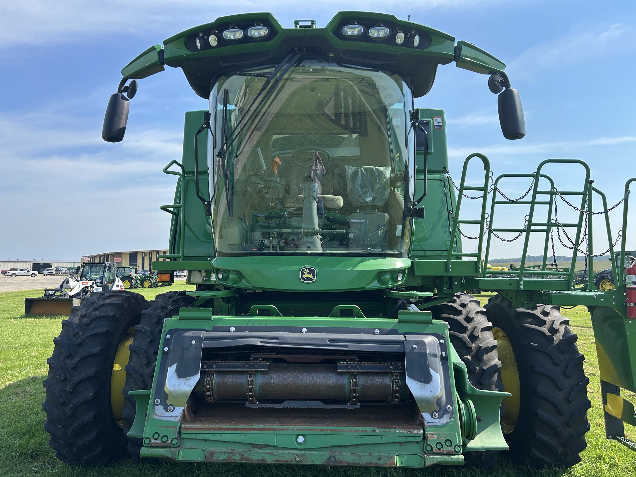  2022 John Deere S760 at Heritage Tractor in Lacon, IL