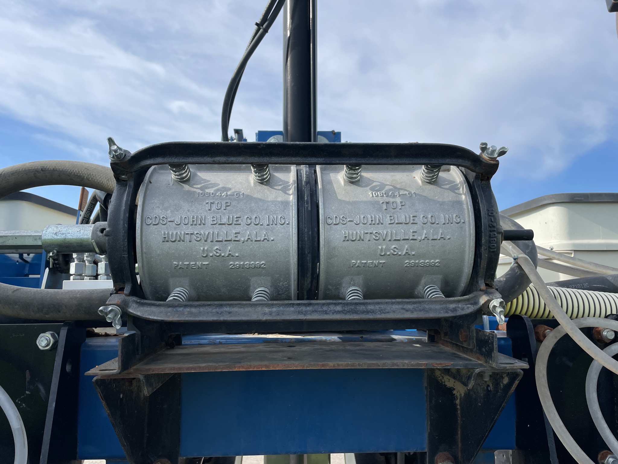  2013 Kinze 3500 at Heritage Tractor in Adrian, MO