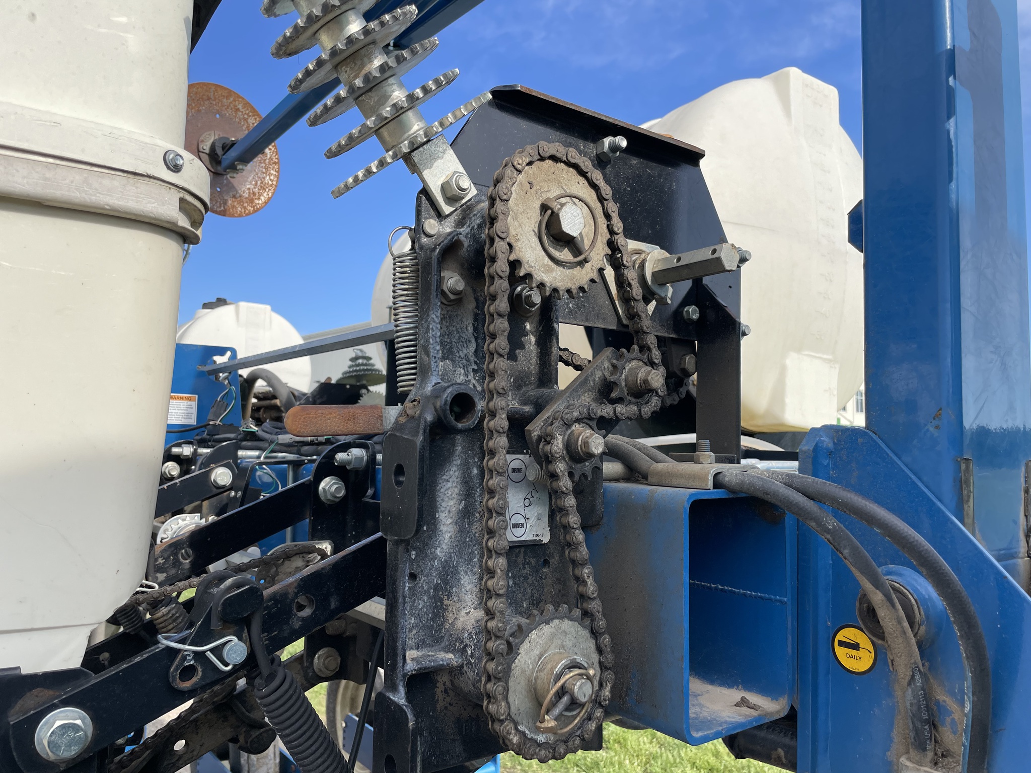  2013 Kinze 3500 at Heritage Tractor in Adrian, MO