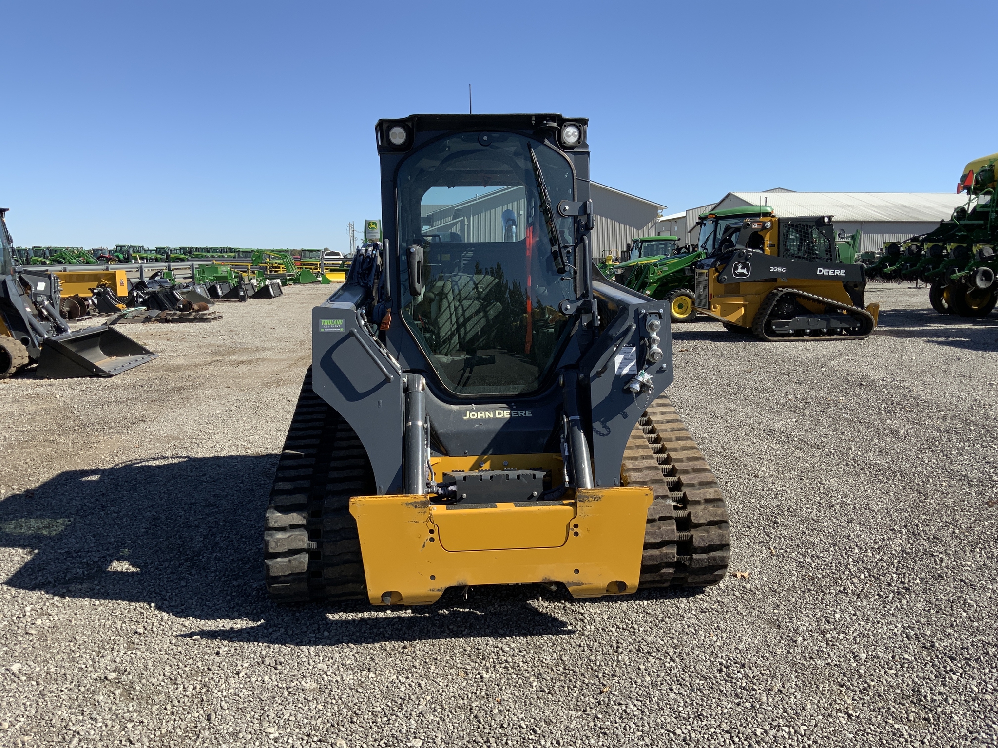 2023 John Deere 325G Image 24