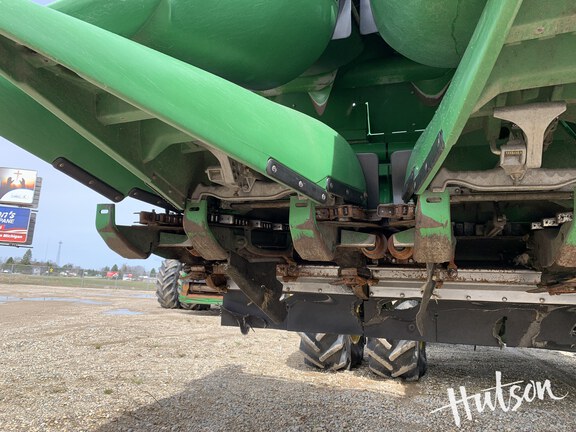 Photo of 2019 John Deere 712FC