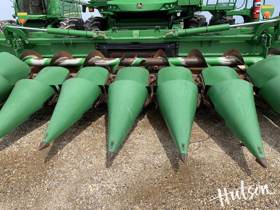 Photo of 2019 John Deere 712FC