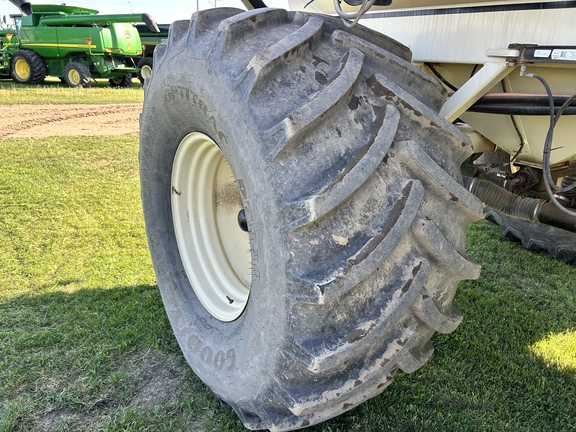Used 2012 John Deere 1870 Air Drills and Seeders at Horizon Ag & Turf in Westlock, AB - Photo11