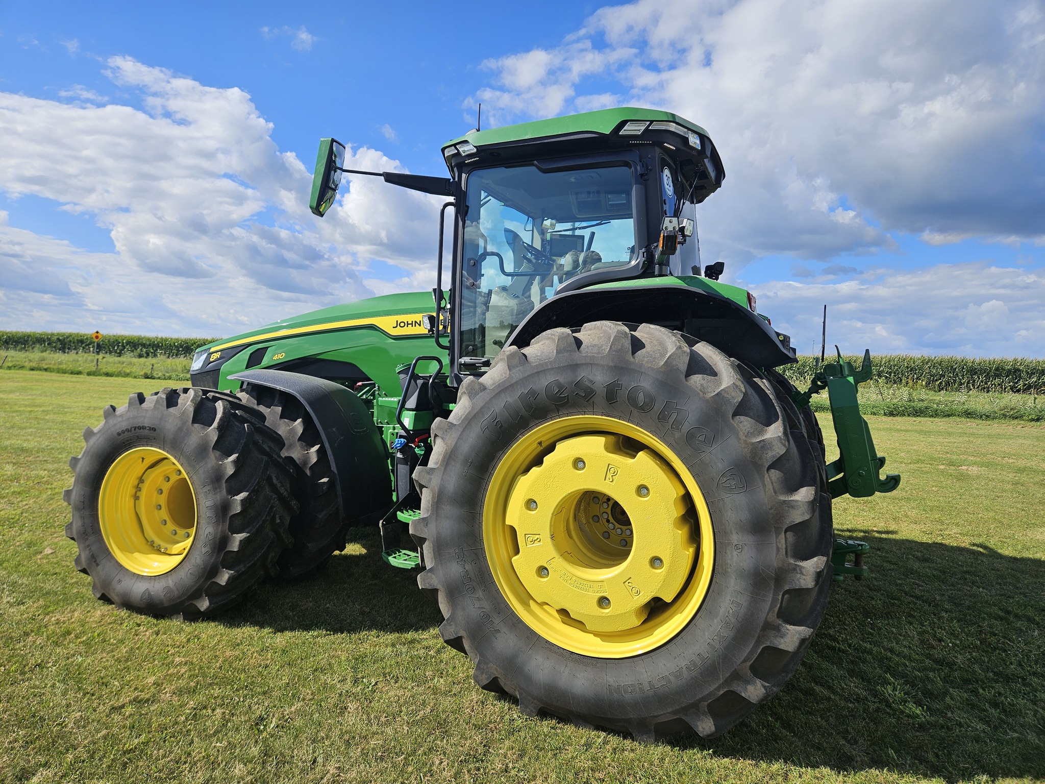 2024 John Deere 8R 410 Image 3