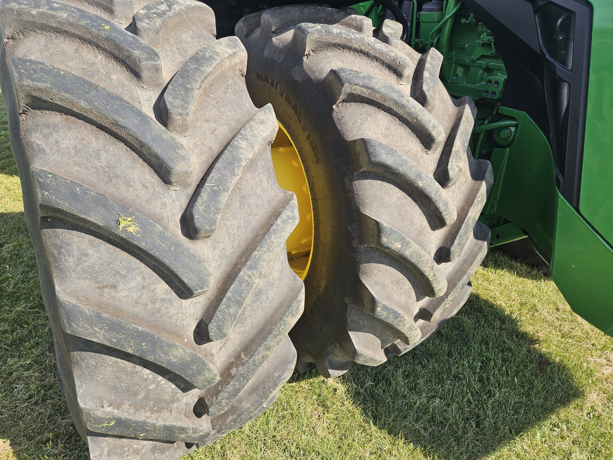 2024 John Deere 8R 410 Image 15