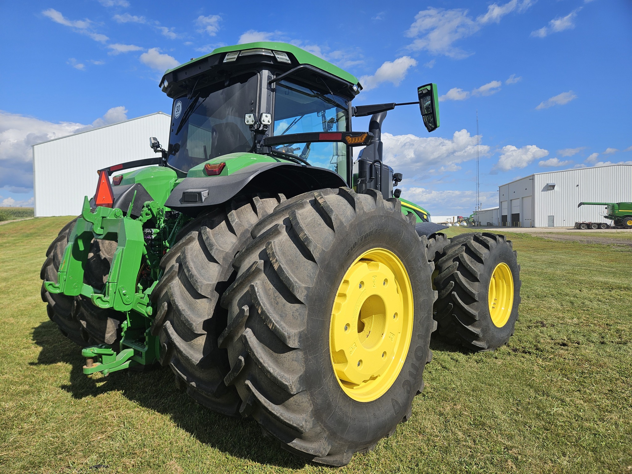 2024 John Deere 8R 410 Image 6