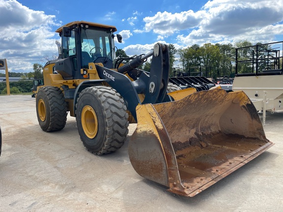 2023 John Deere 644P