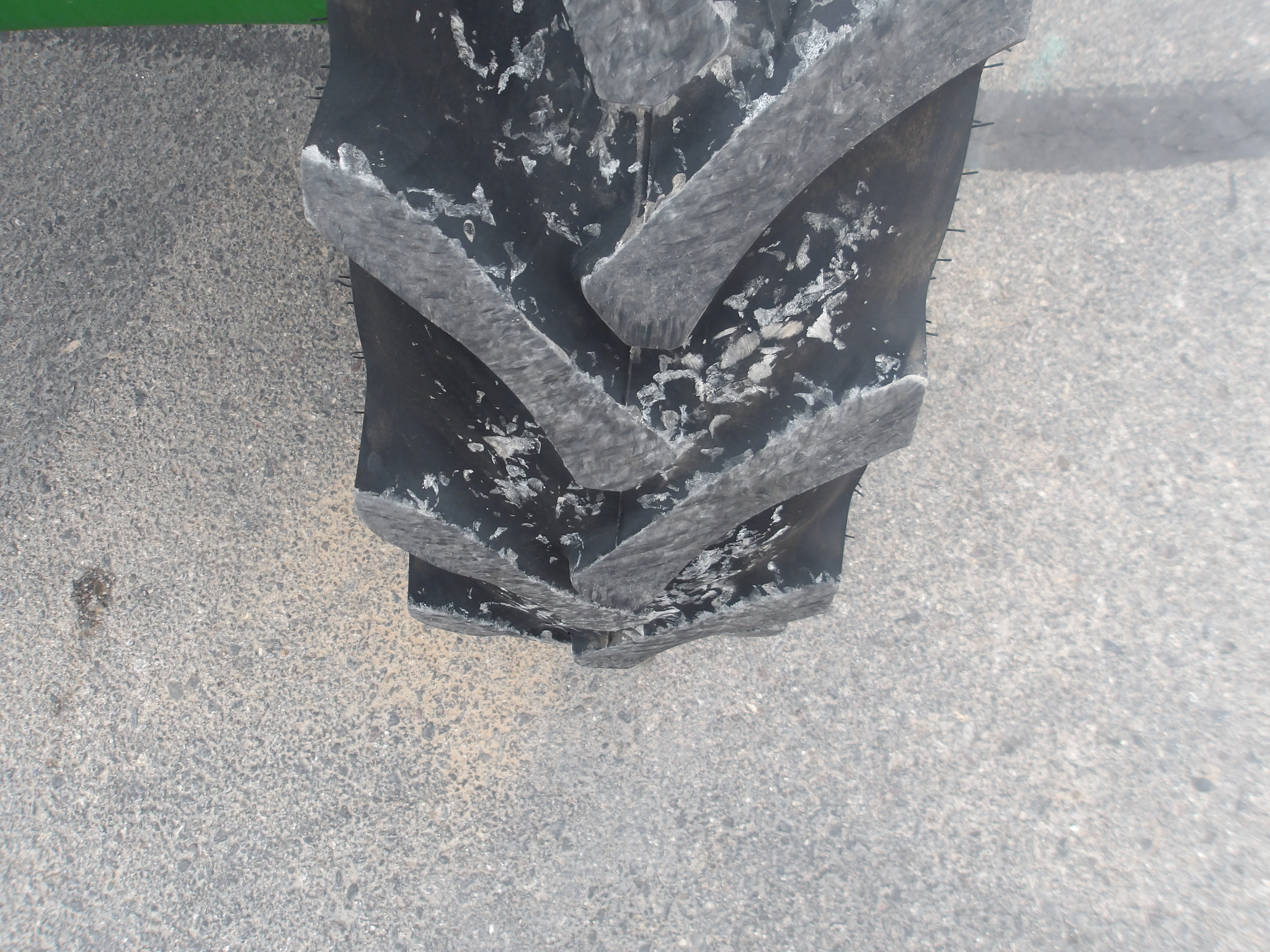 2022 John Deere 5065E Image 16