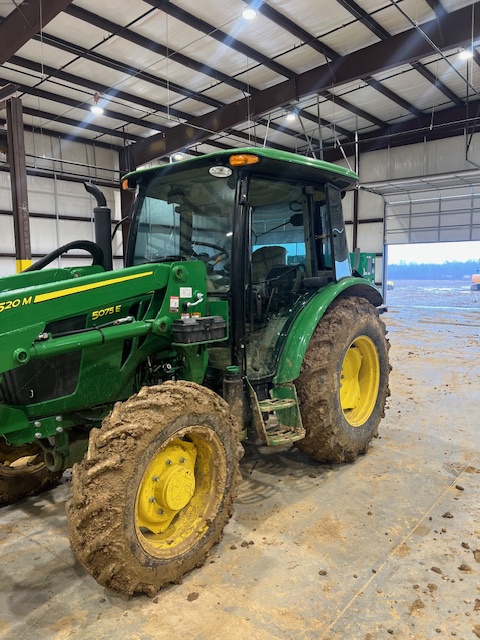 2024 John Deere 5075E PREMIUM CAB Image 1