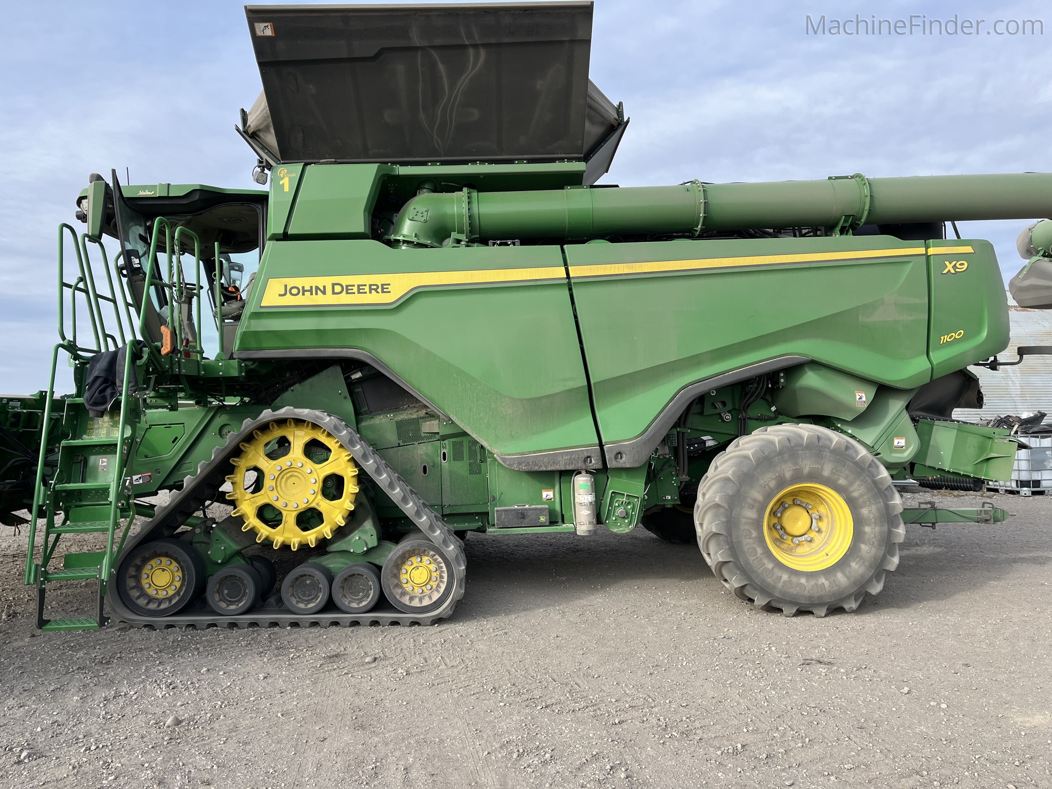 ジョンディア　1/32 X9 1100 1/32 John Deere X9 1100 75th Anniversary Combine With Tracks