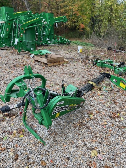 2023 Frontier SB3106 Image 1