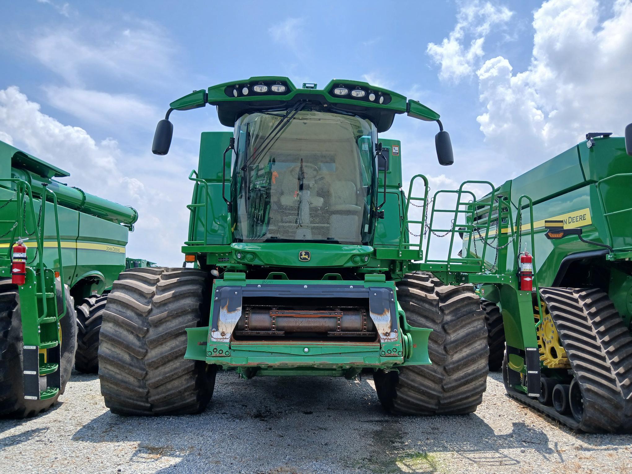 2021 John Deere S770 Image 2
