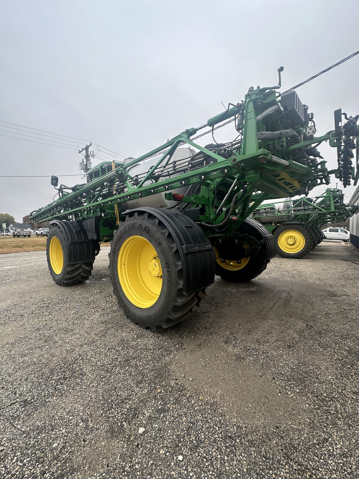 2022 John Deere 616R Image 2