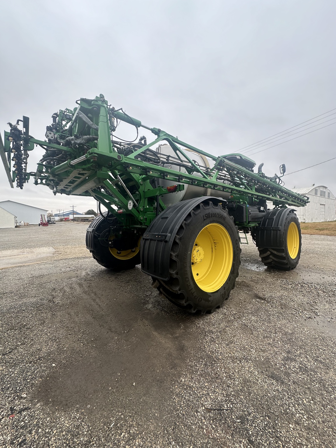 2022 John Deere 616R Image 3