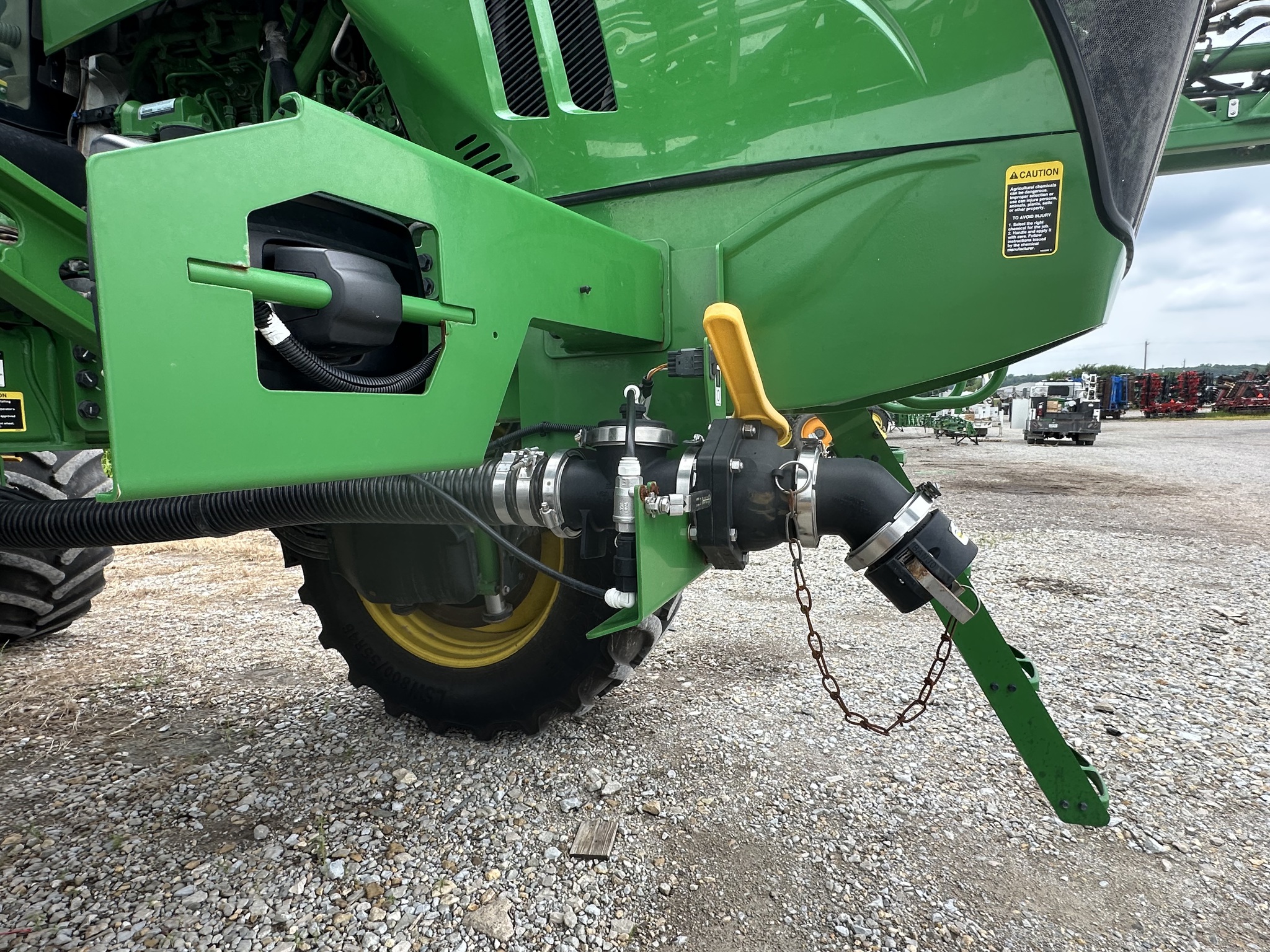 2022 John Deere 616R Image 8