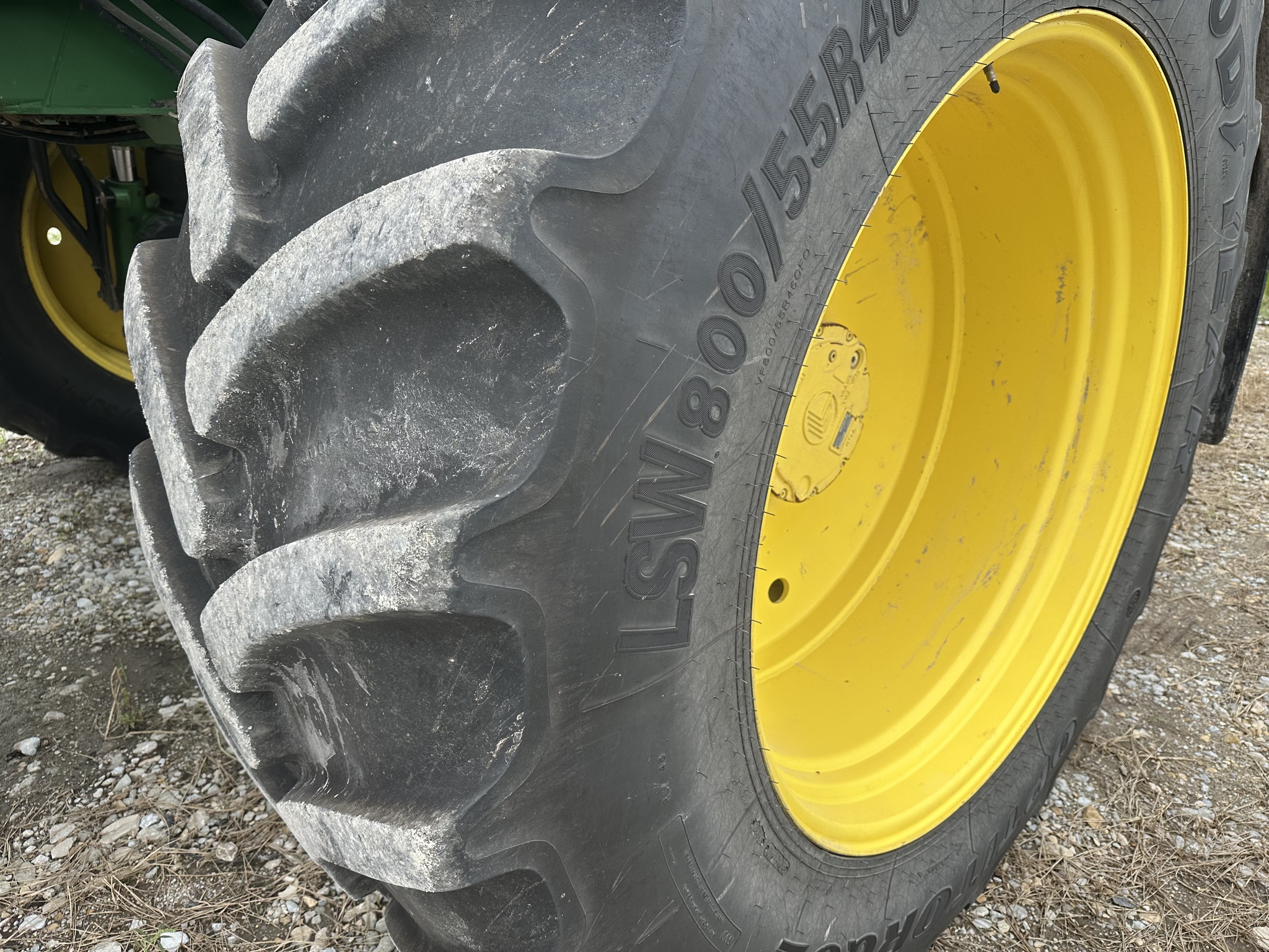 2022 John Deere 616R Image 12