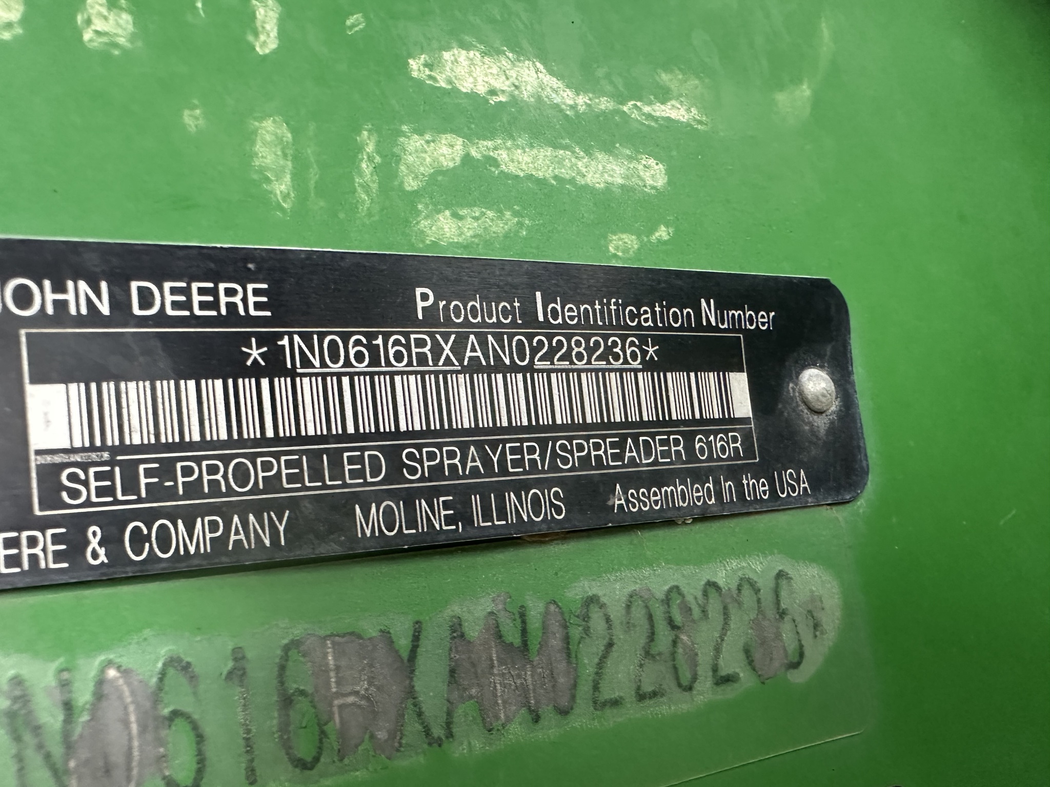 2022 John Deere 616R Image 18