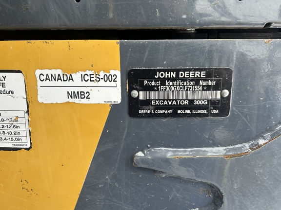2020 John Deere 300G LC
