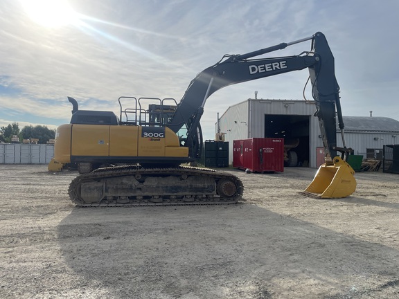 2020 John Deere 300G LC