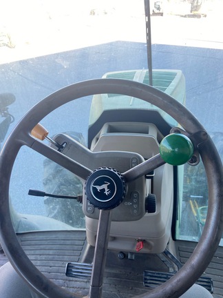 2011 John Deere 7200R-14