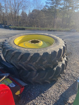 2011 John Deere 7200R-18