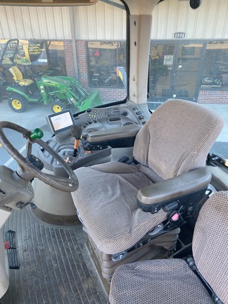 2011 John Deere 7200R-11