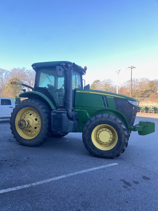 2011 John Deere 7200R-4