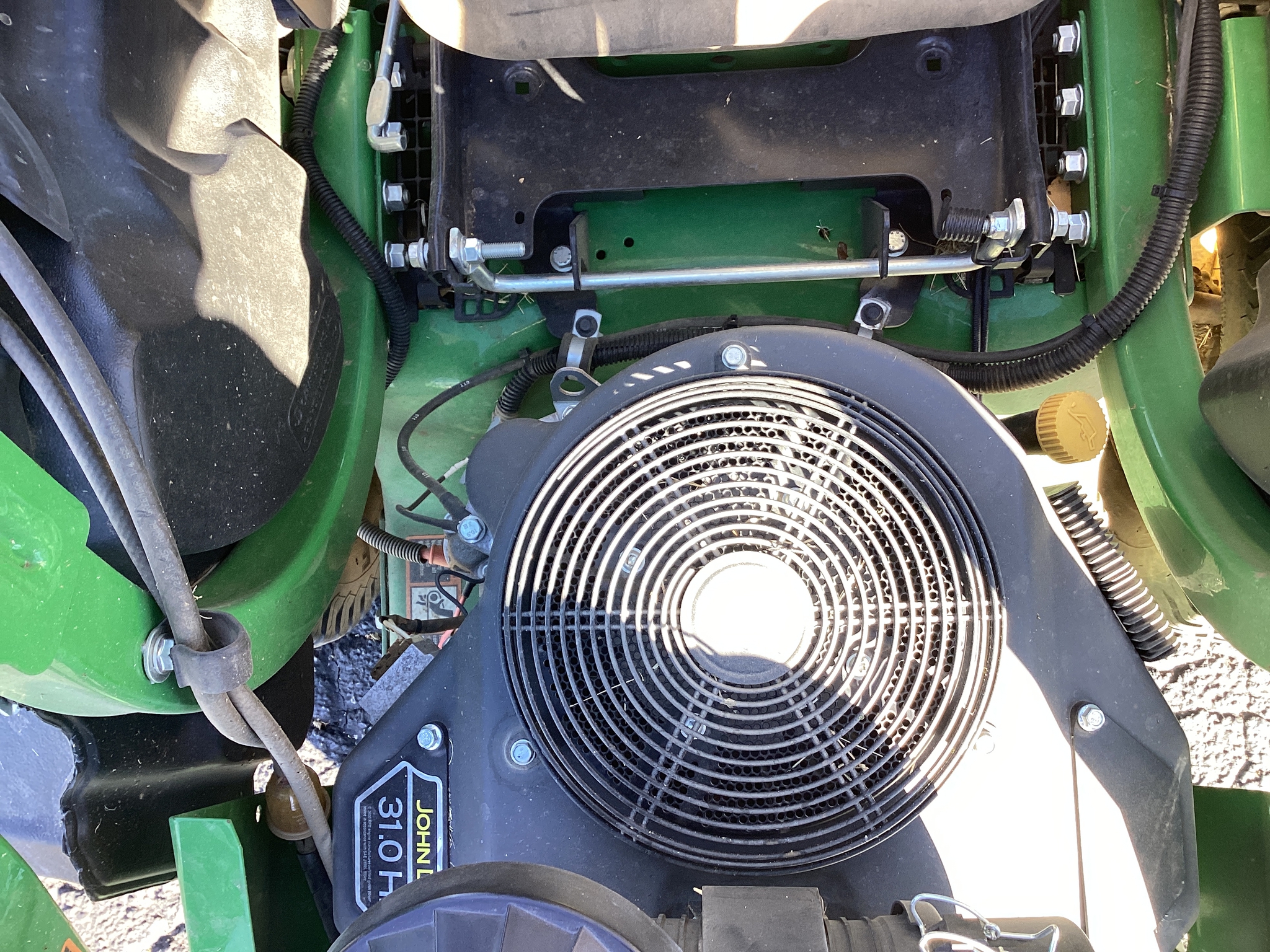 2022 John Deere Z960m Image 8