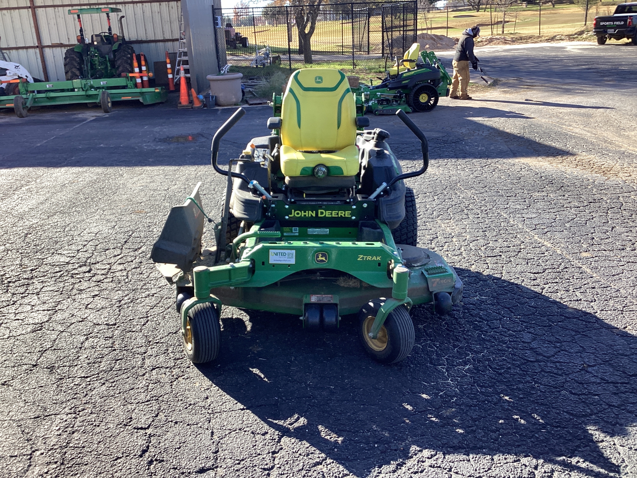 2022 John Deere Z960m Image 3