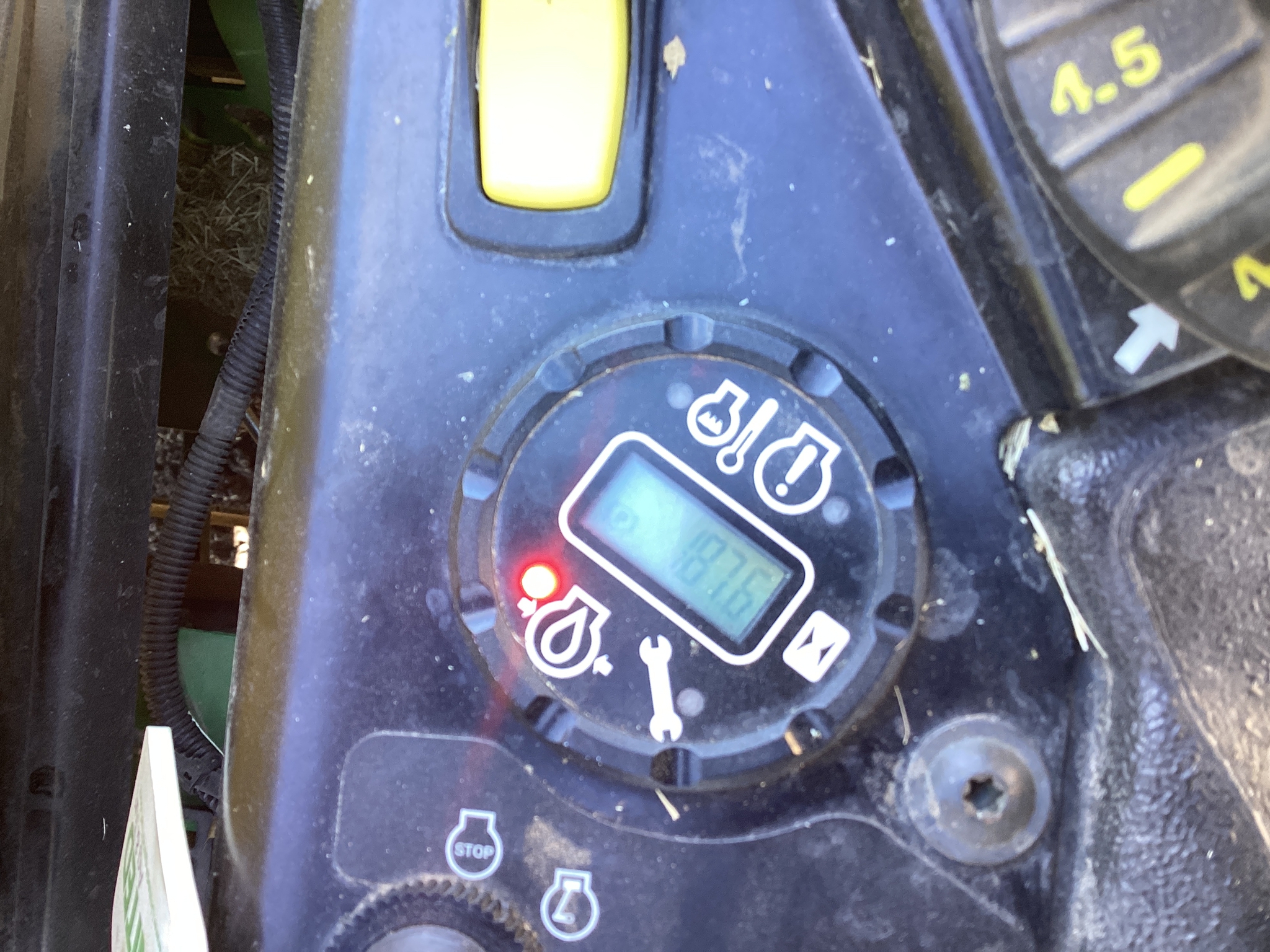 2022 John Deere Z960m Image 6
