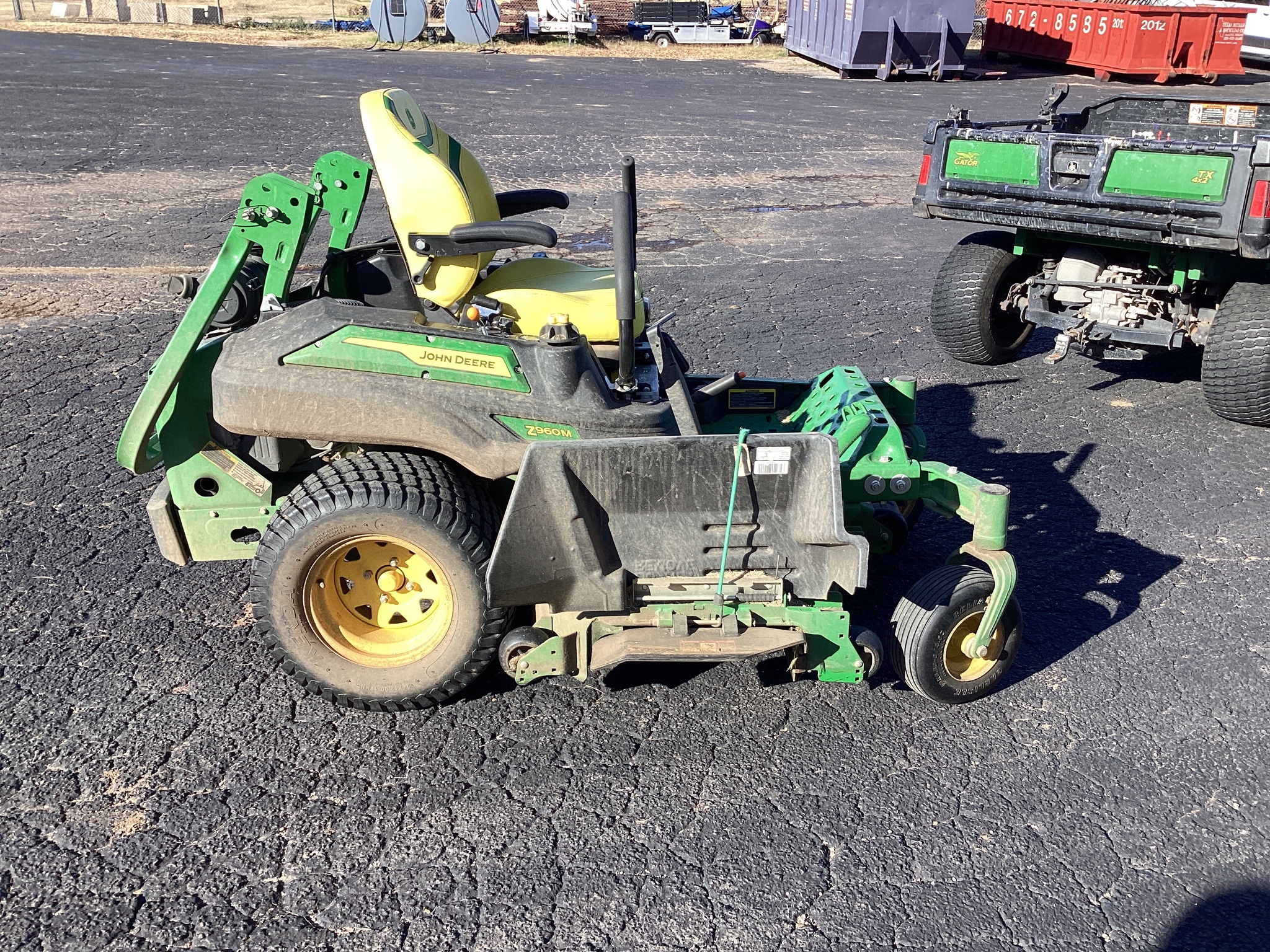 2022 John Deere Z960m Image 4