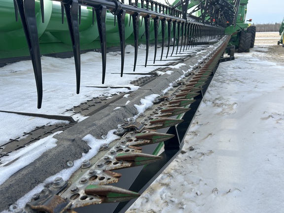 Used 2024 John Deere HD50R Combine Platforms at Horizon Ag & Turf in Falher, AB - Photo6