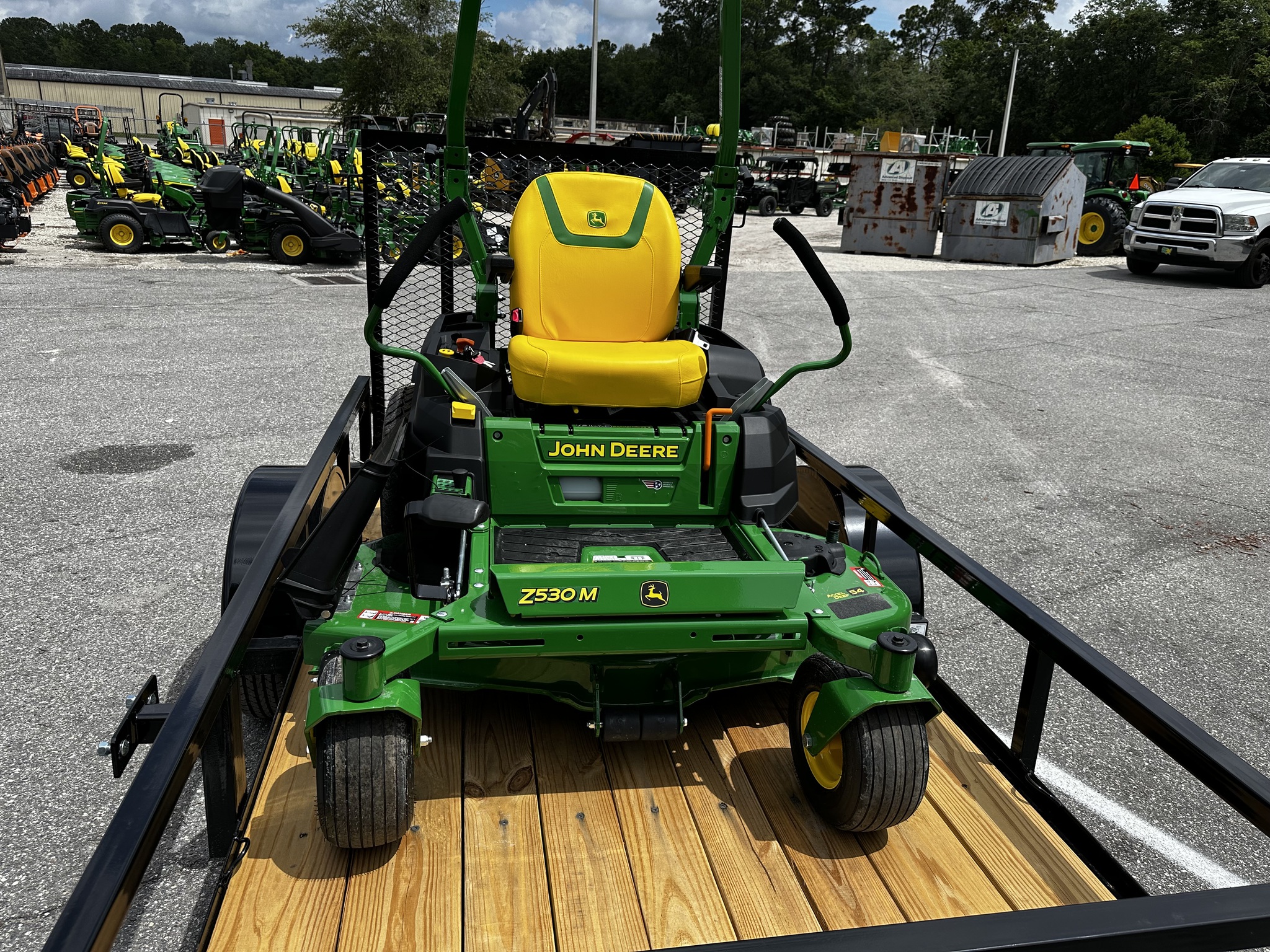 2025 John Deere Z530M Image 6
