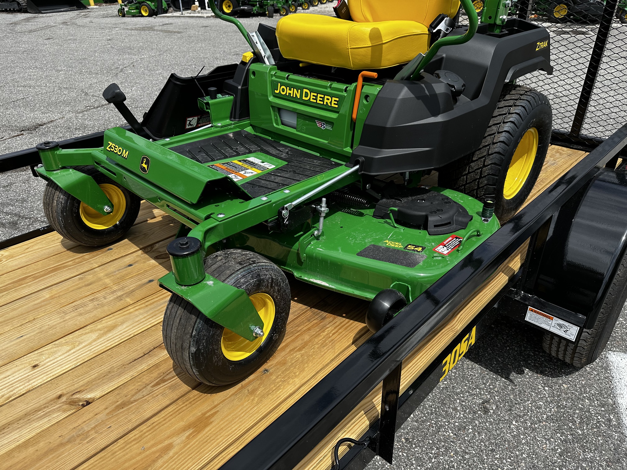 2025 John Deere Z530M Image 2