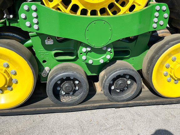2024 John-Deere 9RX 590