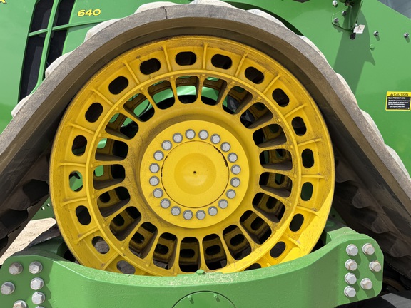 2024 John Deere 9RX 640 - Photo11