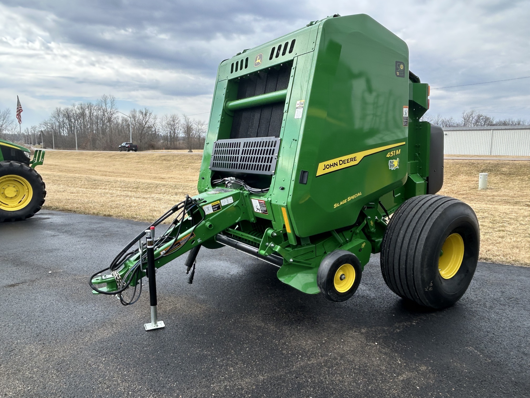 2025 John Deere 451M Image 2